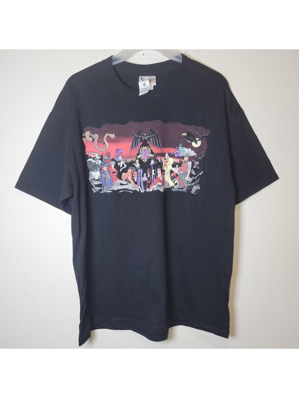 VTG NWT Disney Parks Villains Black Shirt sz L Maleficent Scar Cruella 90 RARE